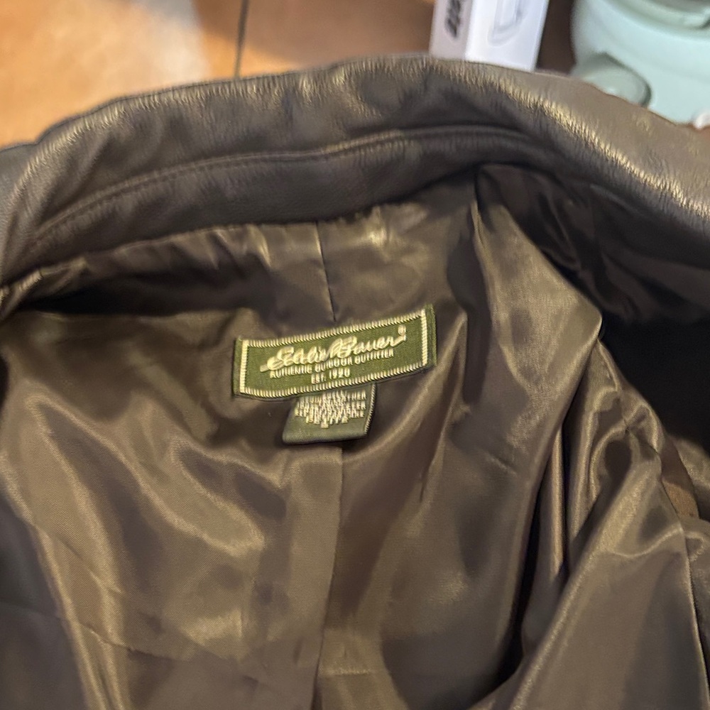 Eddie Bauer Black Leather Jacket - Picture 5 of 5